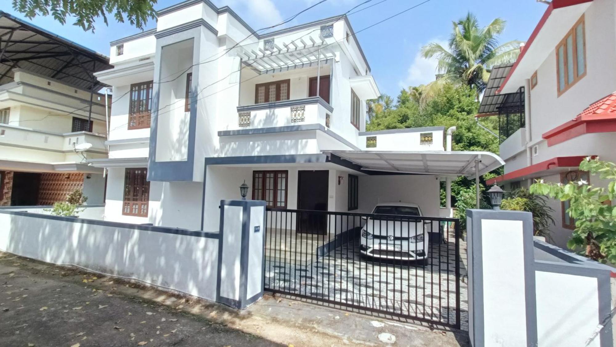 Mom'S Villa Nedumbassery Dış mekan fotoğraf